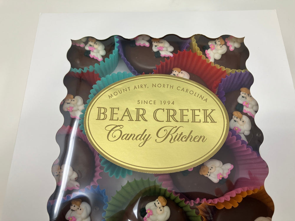 Bride and Groom Oreo's Box of 24 - Bear Creek Candy Kitchen