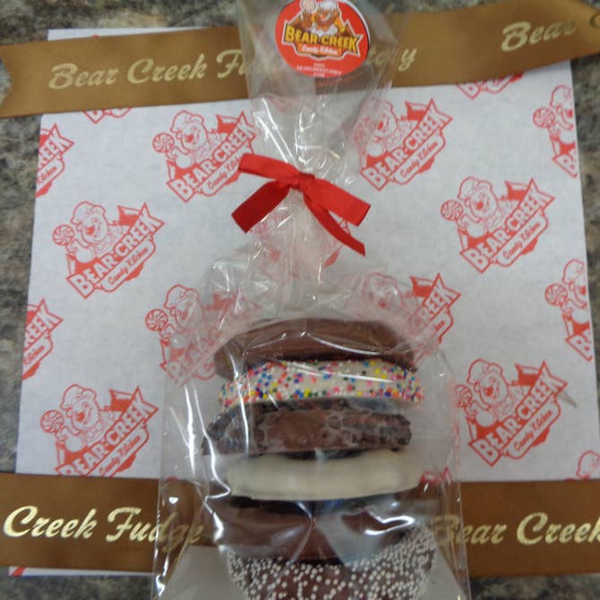 🥨 Chocolate Covered Pretzels🍫 (pack of 6) - Bear Creek Candy Kitchen