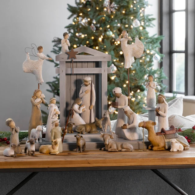 Willow Tree® Nativity Premier plus Elevated Angels, 25-piece Set — alternate view