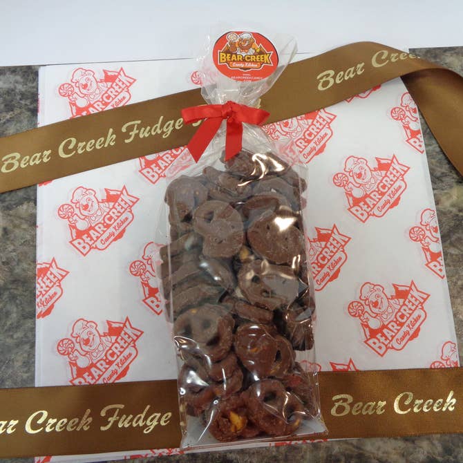 🥨Milk Chocolate Pretzels🥨 1 LB Bags - Bear Creek Candy Kitchen