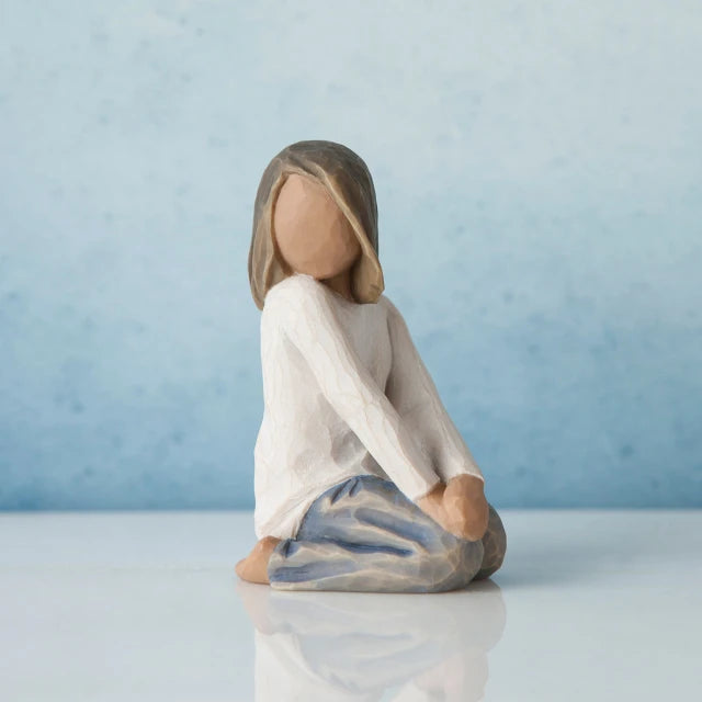 Willow Tree® Little girl faceless figurine kneeling turning her head to the side - wearing white shirt and blue jeans