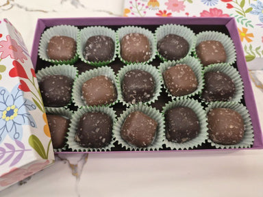 Sea Salt Caramels — Spring Gift Box, 15 Pieces - Bear Creek Candy Kitchen