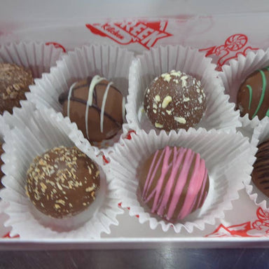 ❤️Truffles, Mini (pack of 24) 🐻 Milk, White and Dark - Bear Creek Candy Kitchen